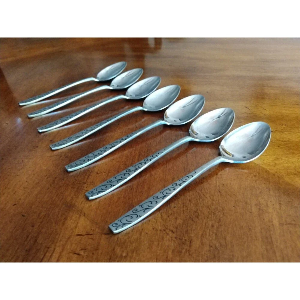 Vtg Lot 7 Dinner Spoons Stainless Grand Prix Florentine Black Swirl Design Japan